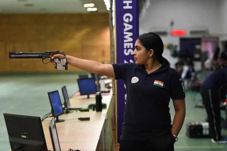 Shooter with pistol